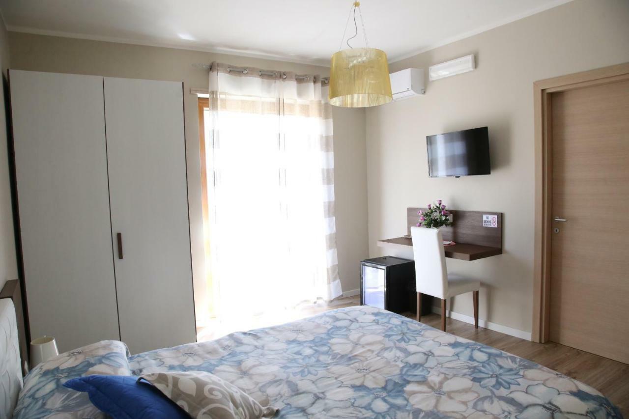 Sorrento Coast Suites B&B Екстериор снимка